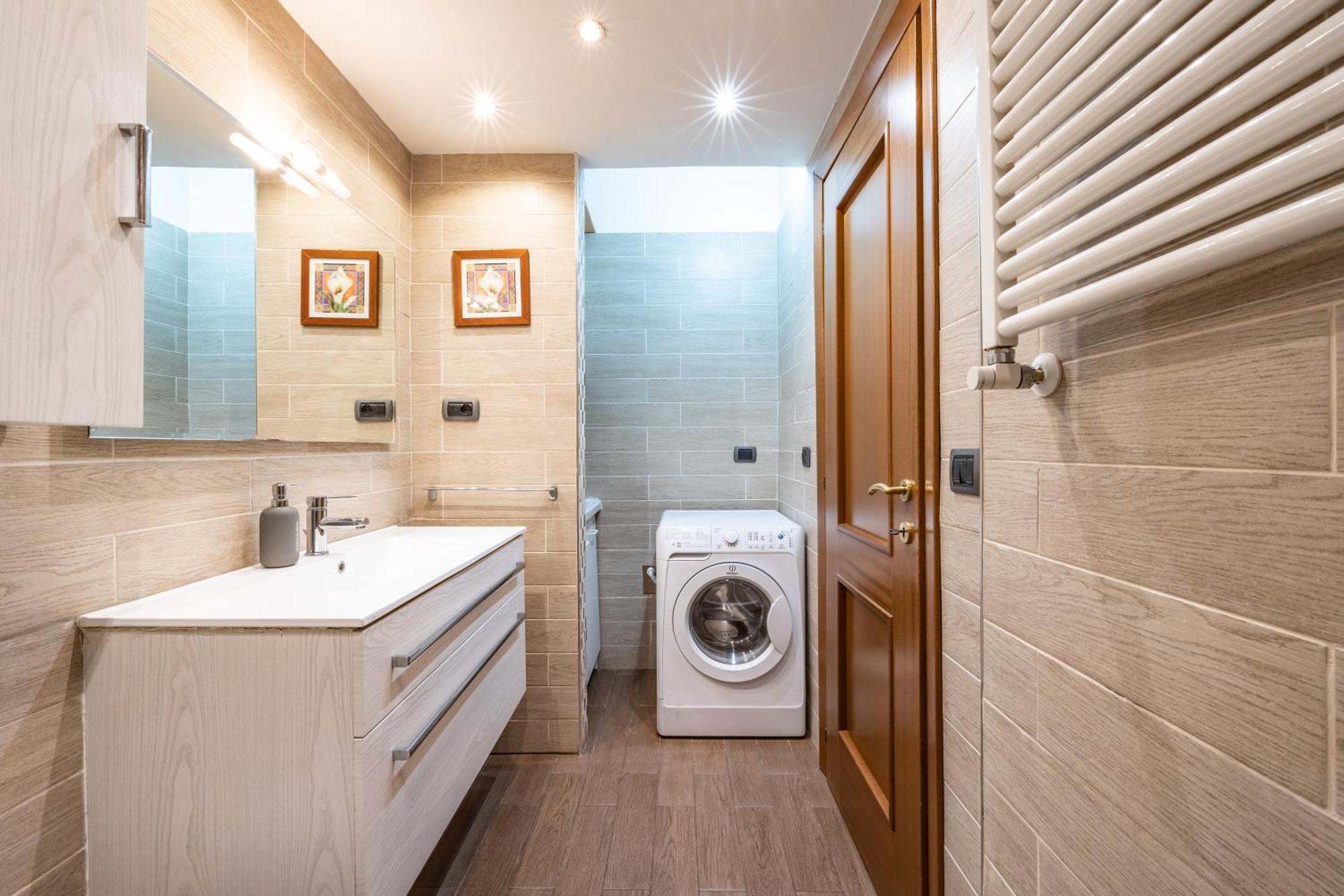 Big Apartment Rome Air Conditioning Wifi Netflix 90 Mq ภายนอก รูปภาพ